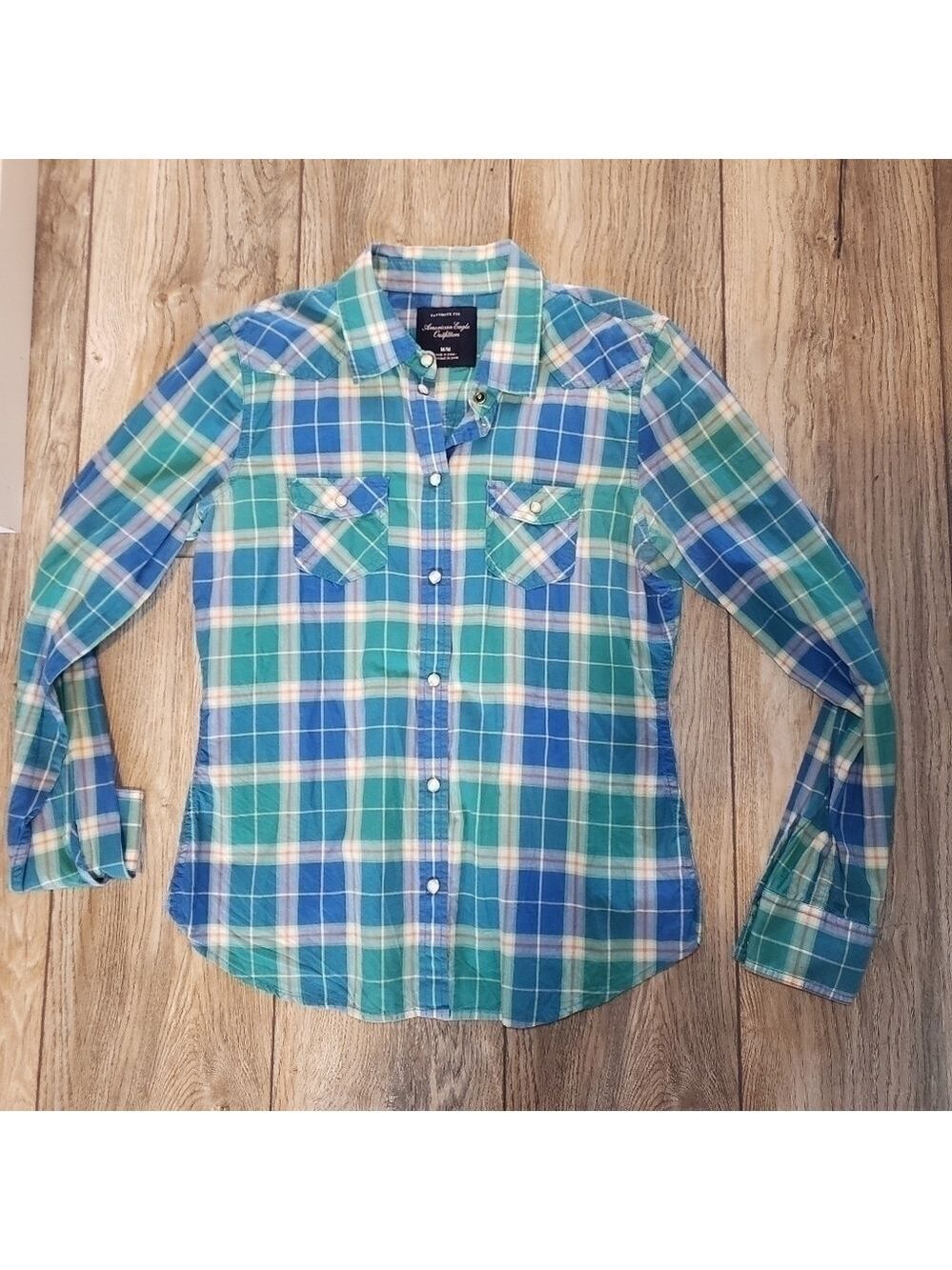 American eagle button down shirt - Picture 2 of 6